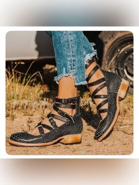 Freebird Marcel by Steven Black Textured Multi-Strap